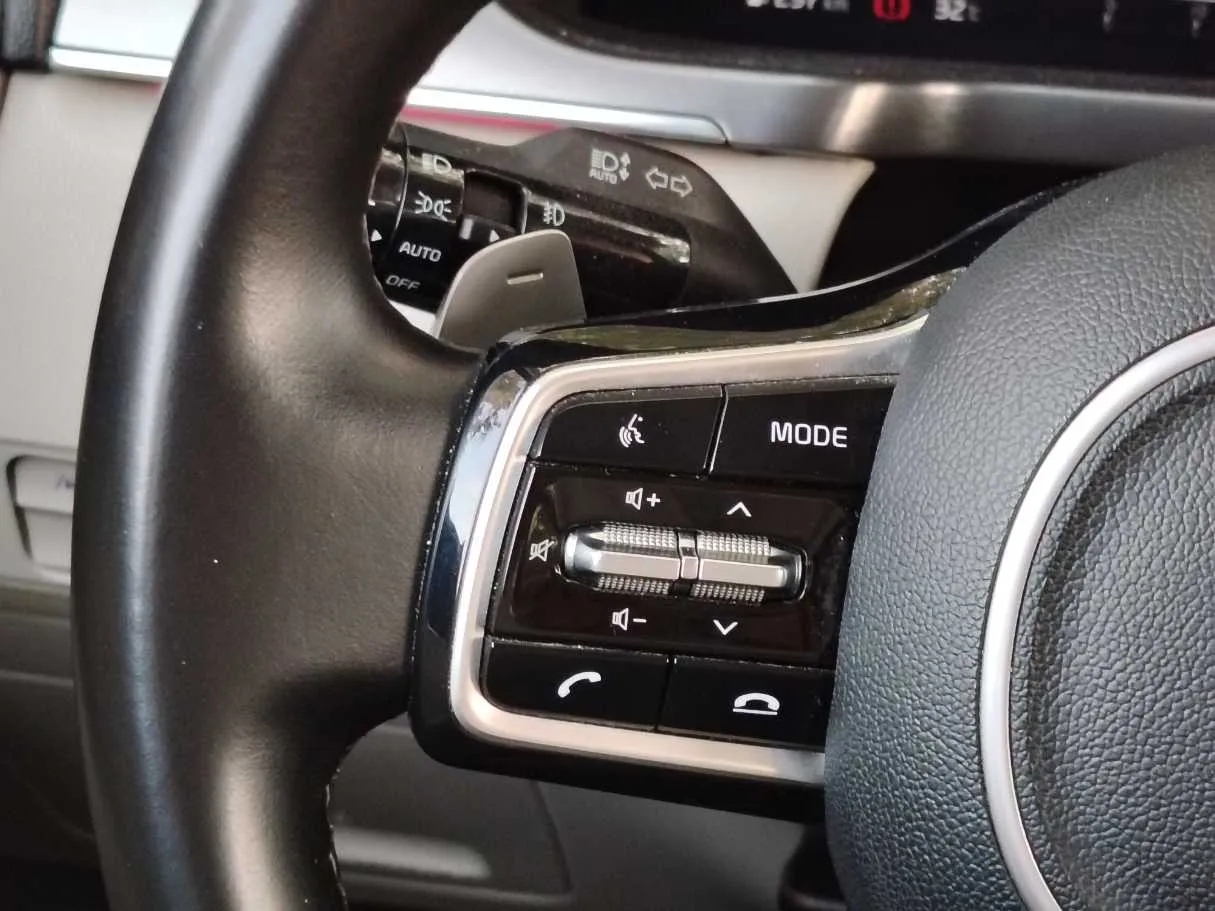 Car image 39