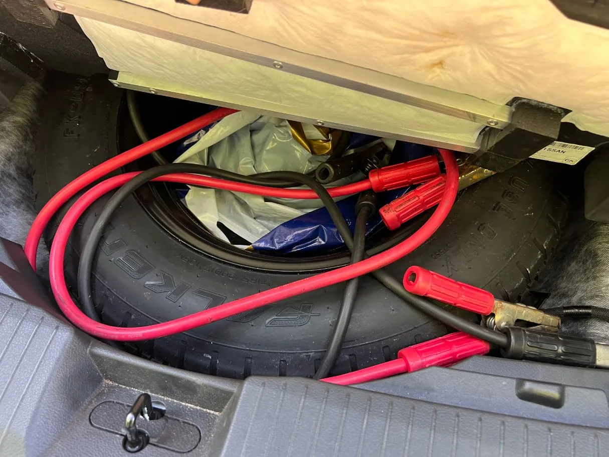 Car image 24
