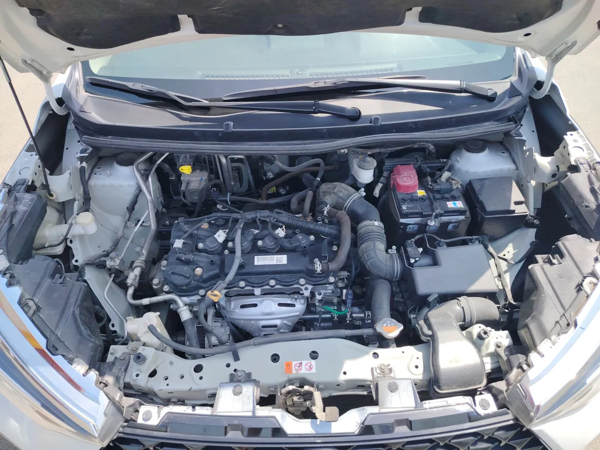 Car image 34