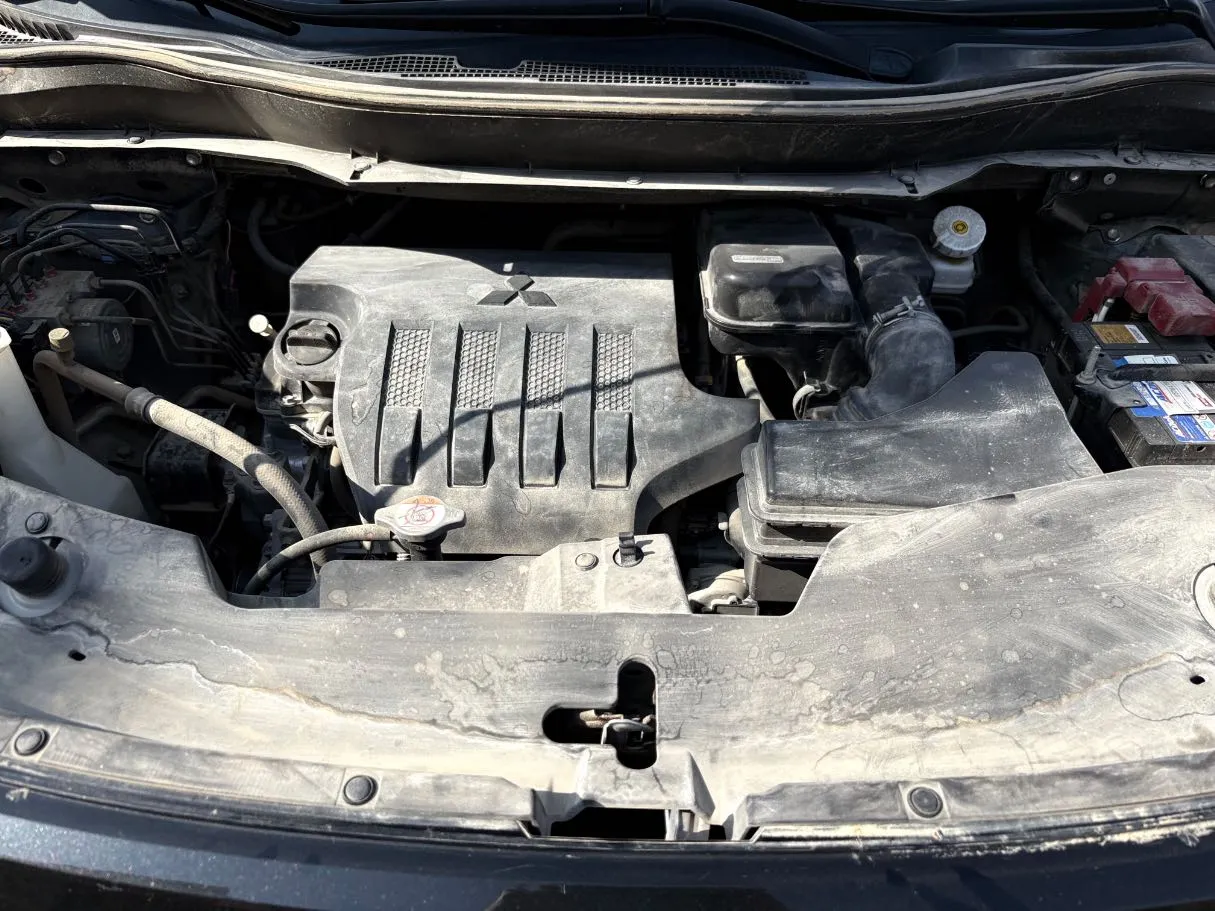 Car image 29