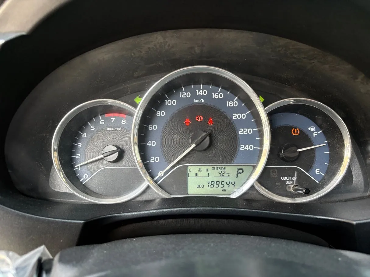 Car image 22