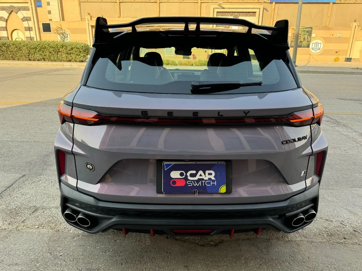 Car image 6