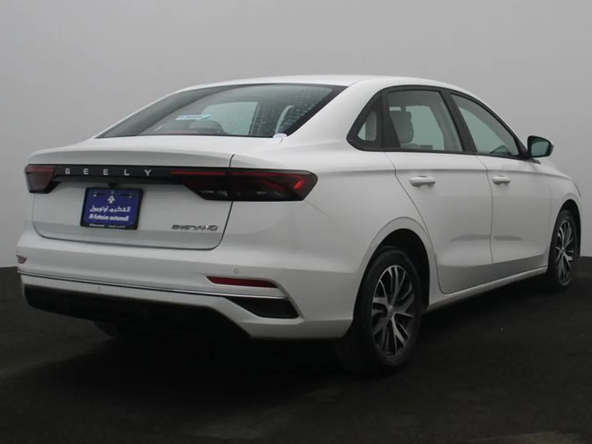 Car image 2