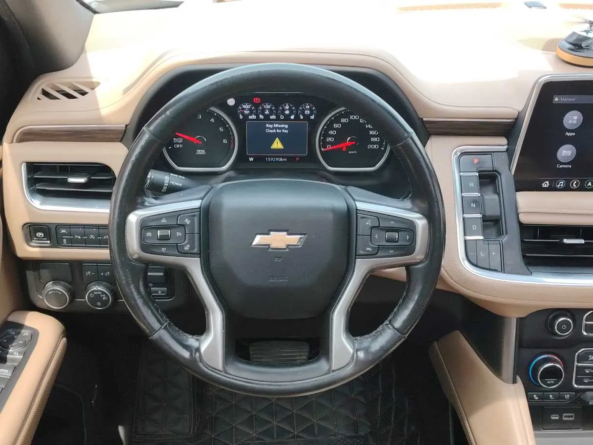 Car image 25