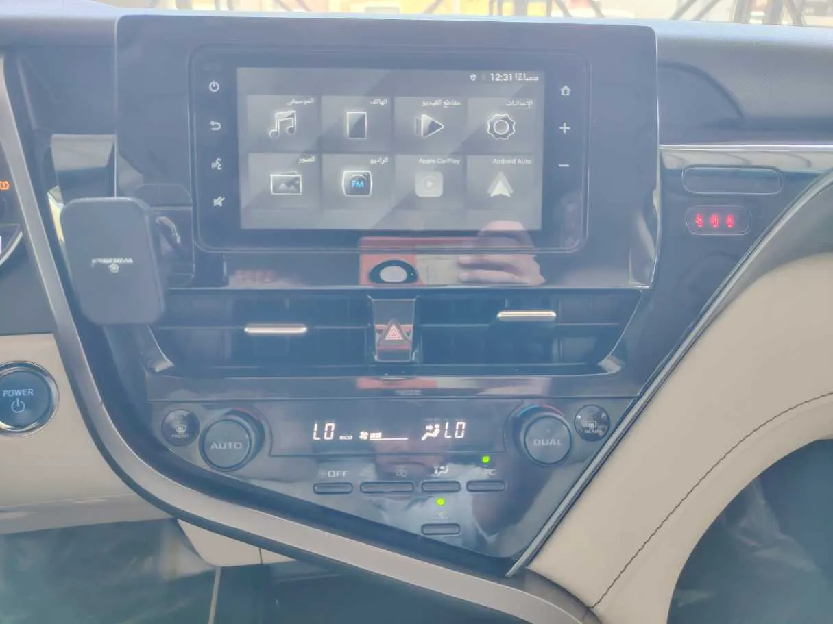 Car image 20