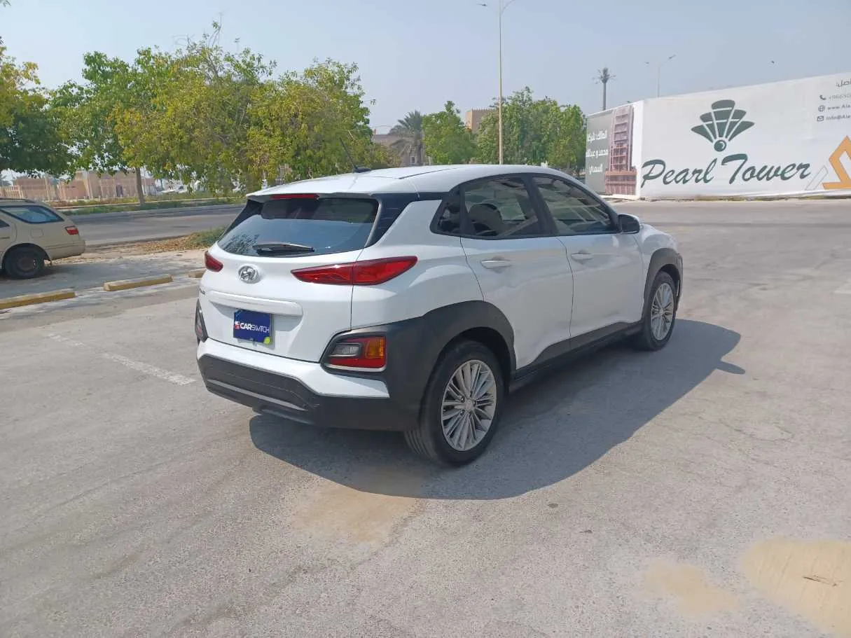 Car image 5