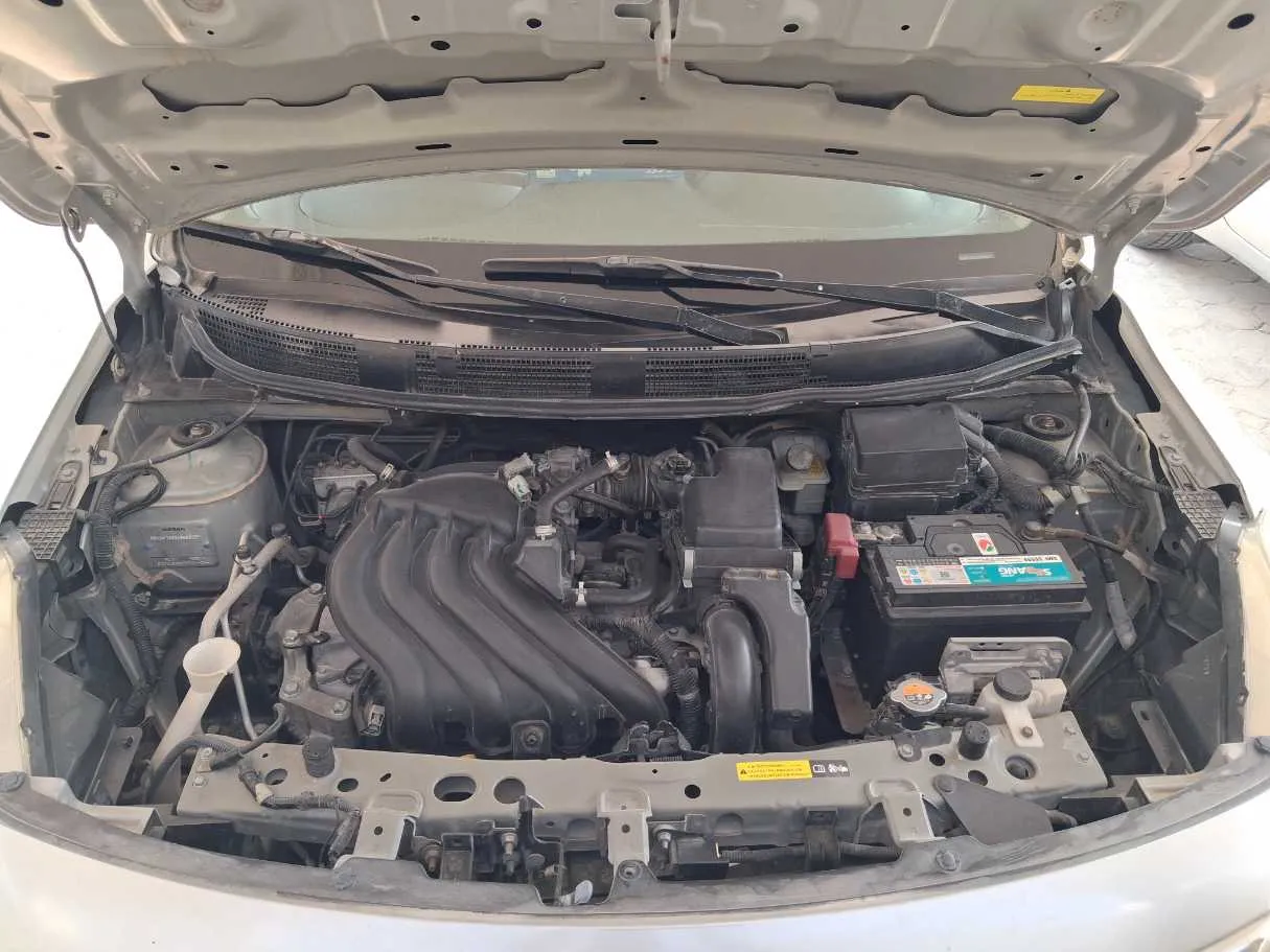 Car image 20