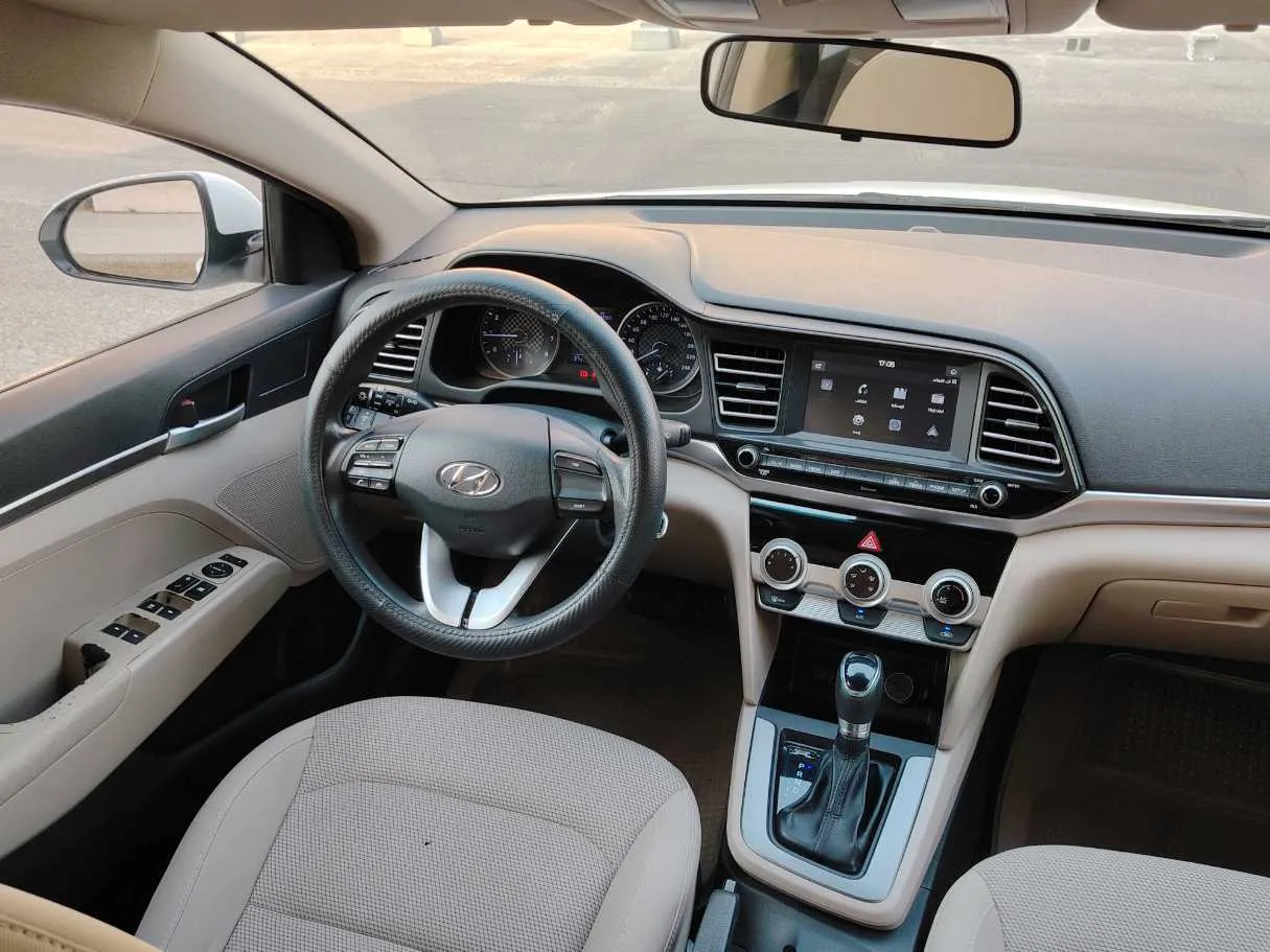 Car image 20