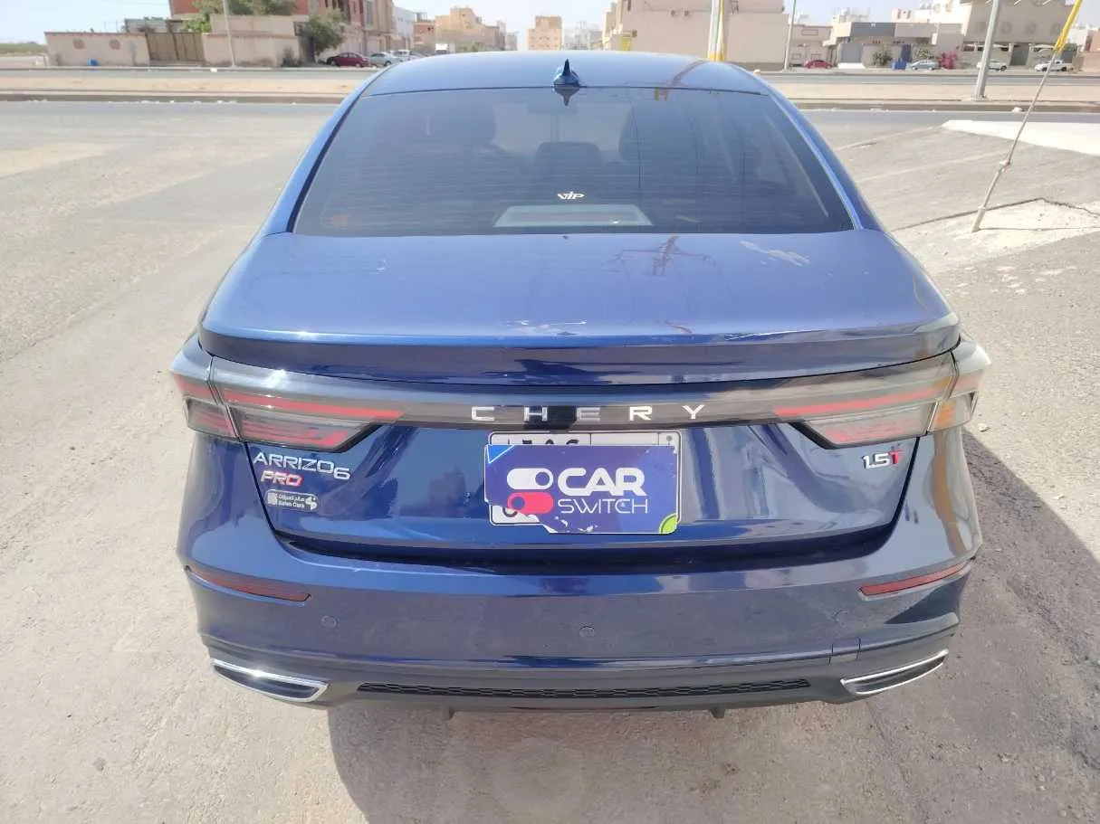 Car image 6