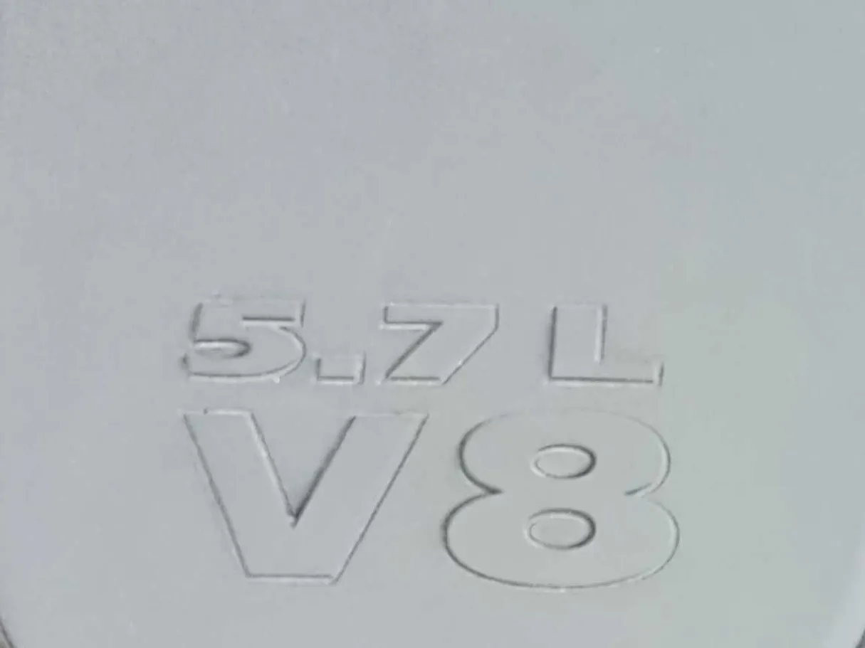 Car image 36