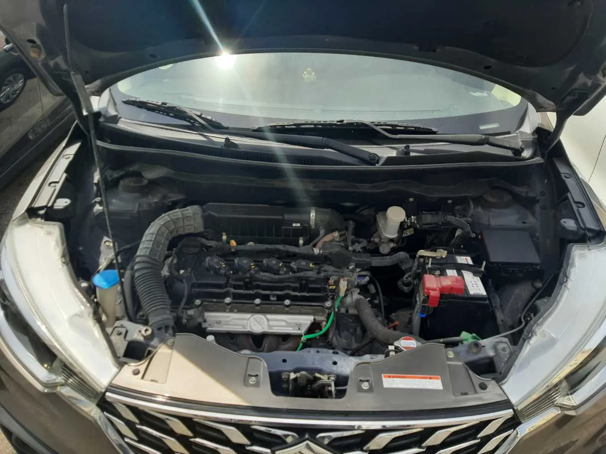 Car image 20
