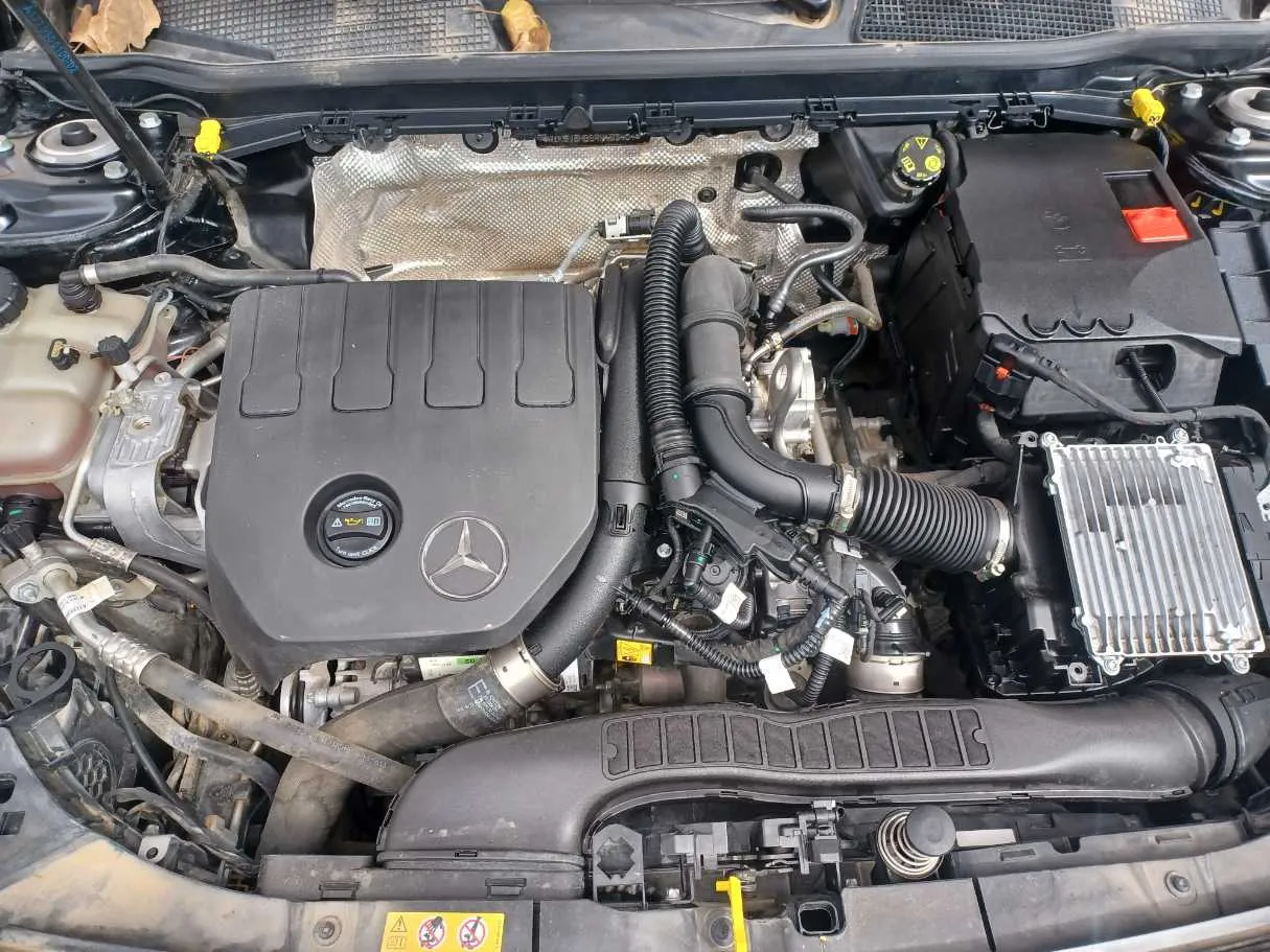 Car image 22