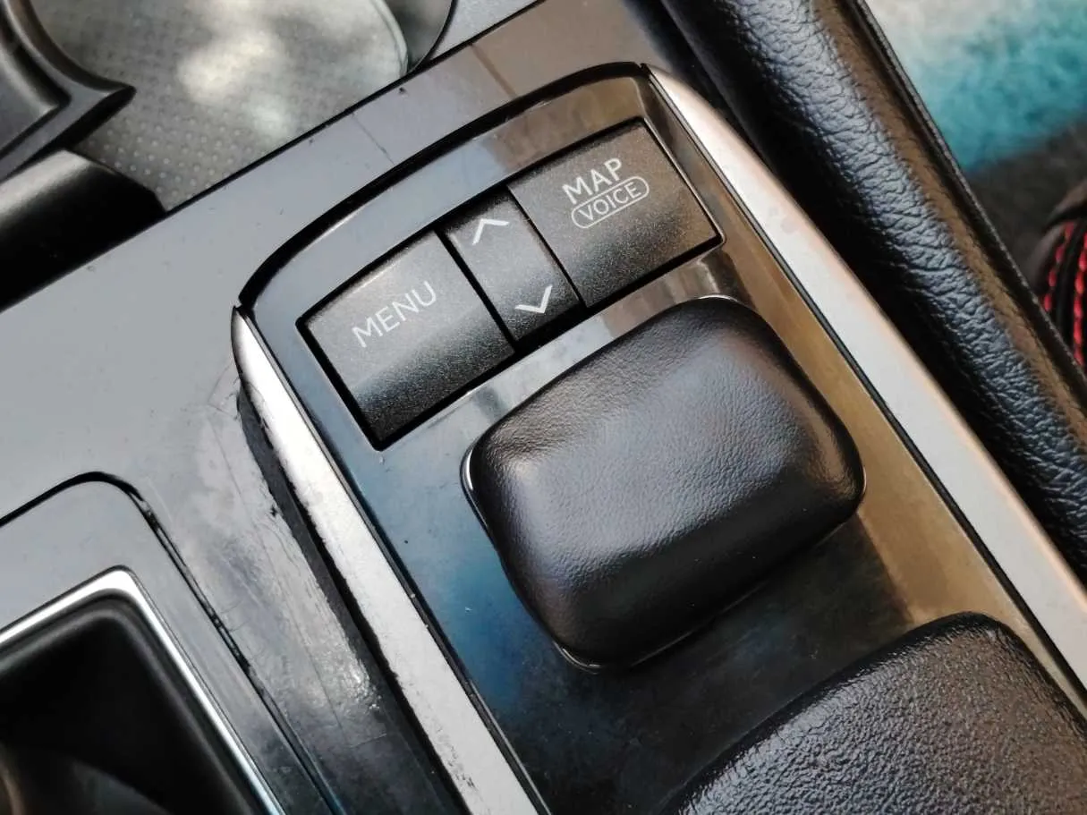 Car image 29