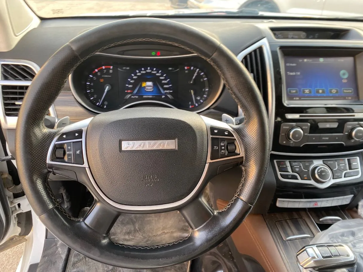 Car image 20