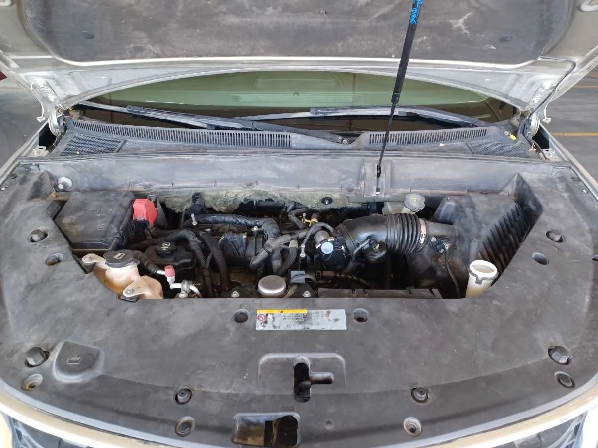 Car image 23