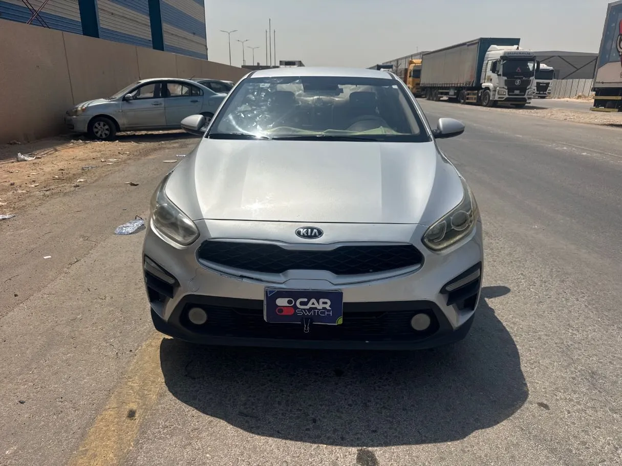 Car image 2