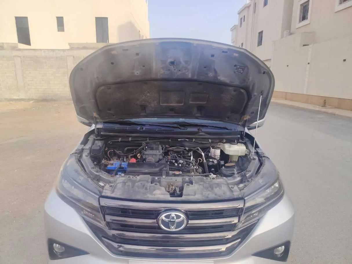 Car image 37