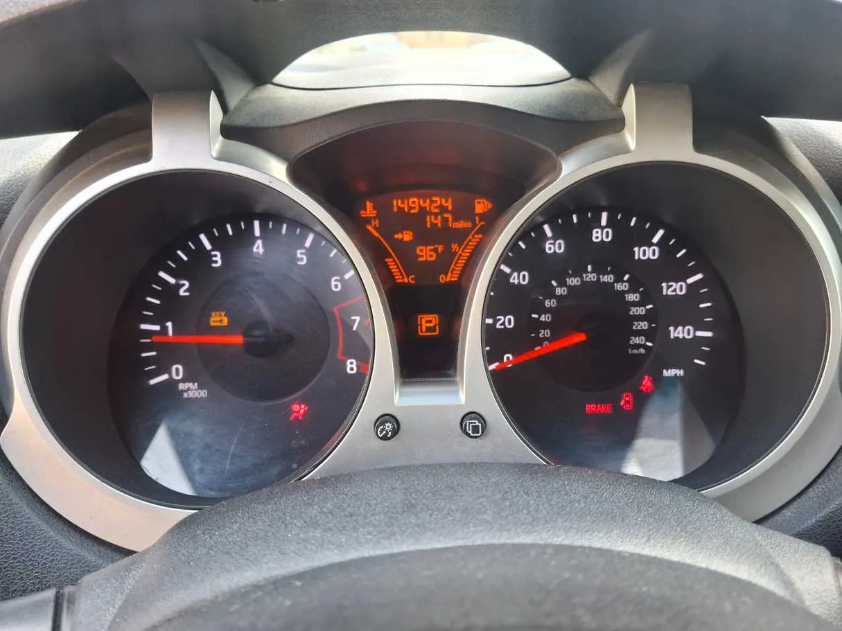 Car image 18