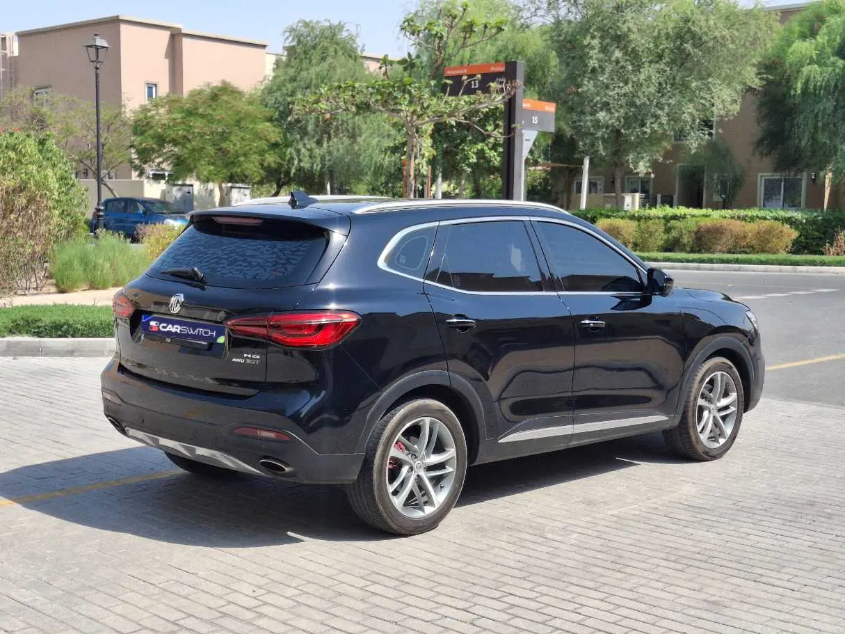Car image 7