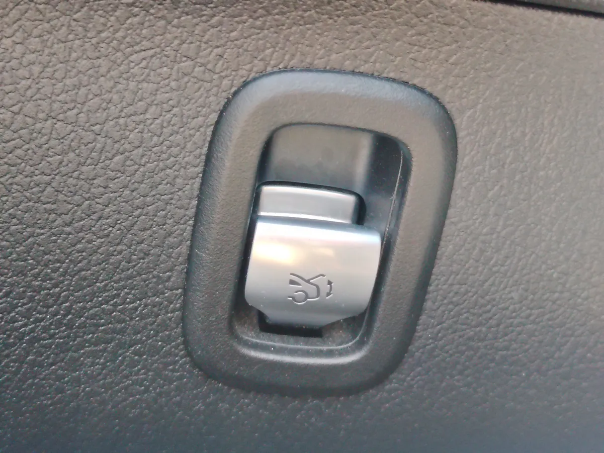 Car image 31