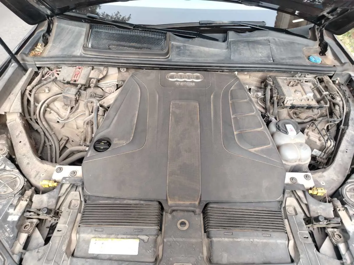 Car image 47