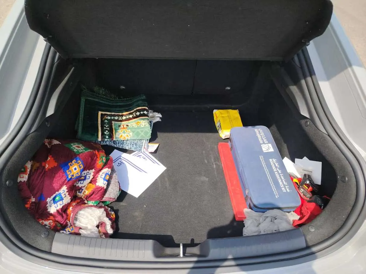 Car image 31