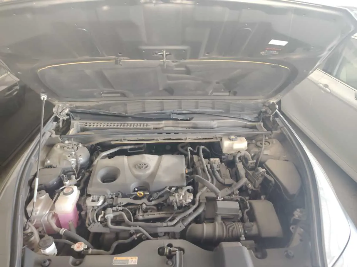 Car image 35