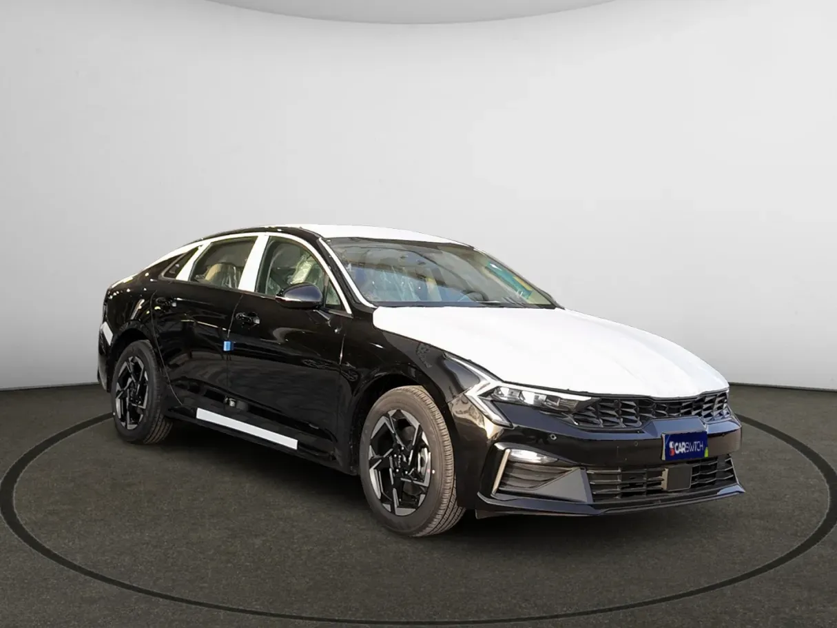 Car image 2