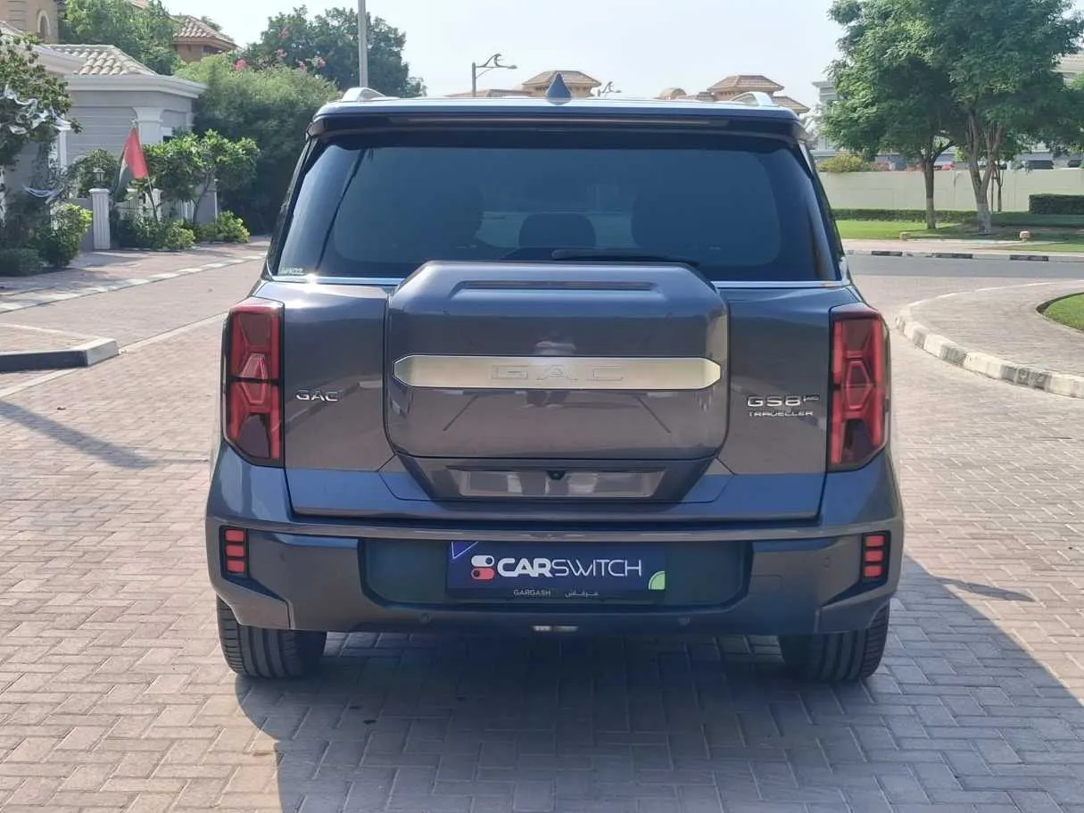 Car image 6