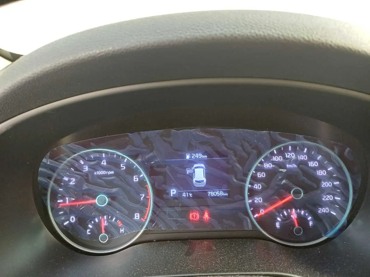 Car image 18