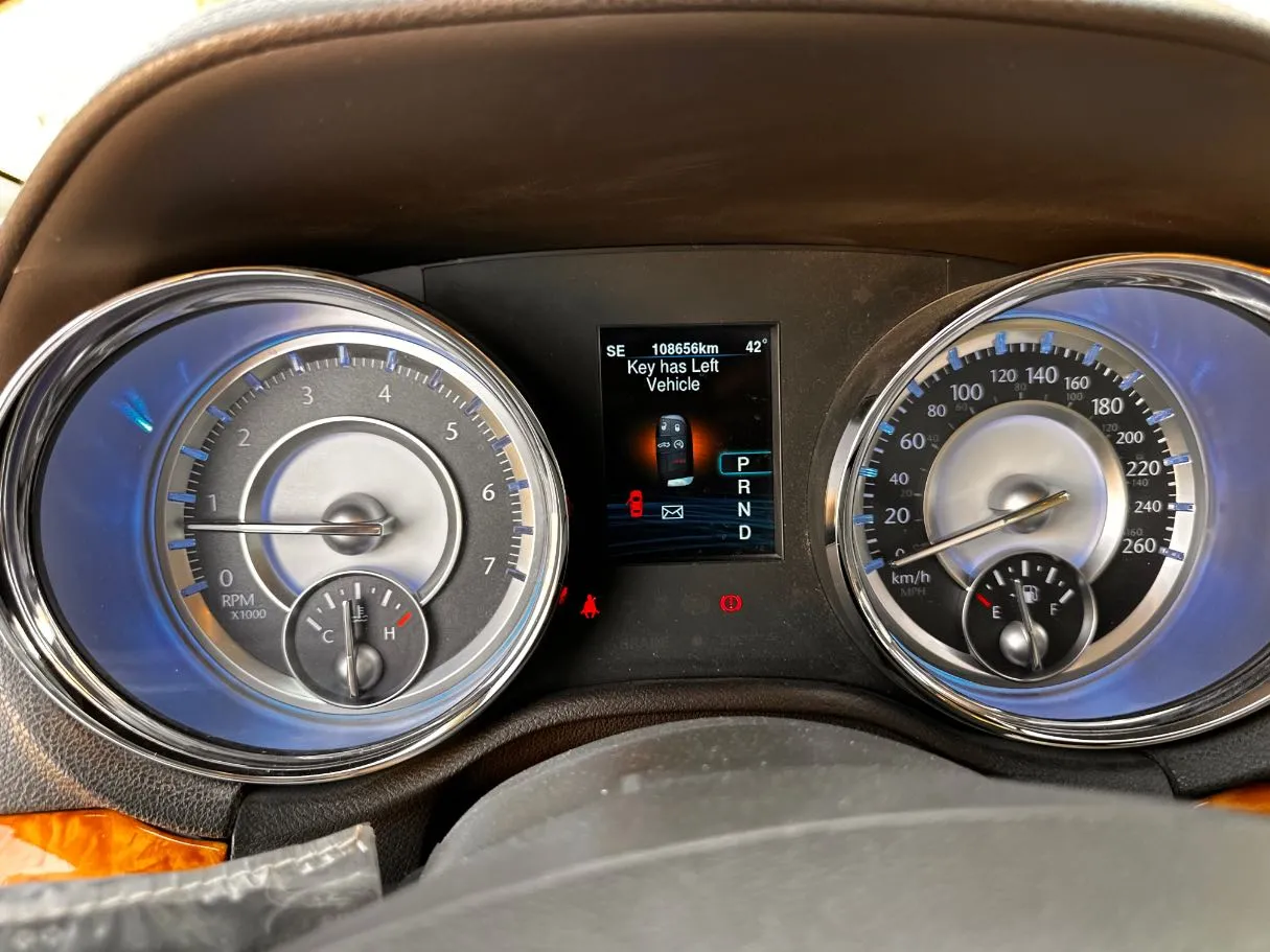 Car image 21