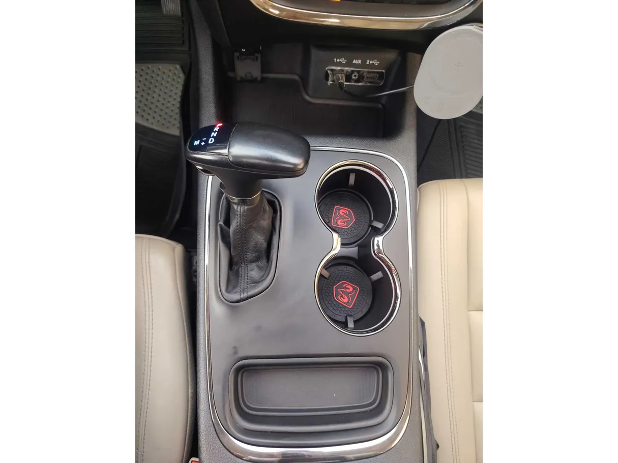 Car image 21