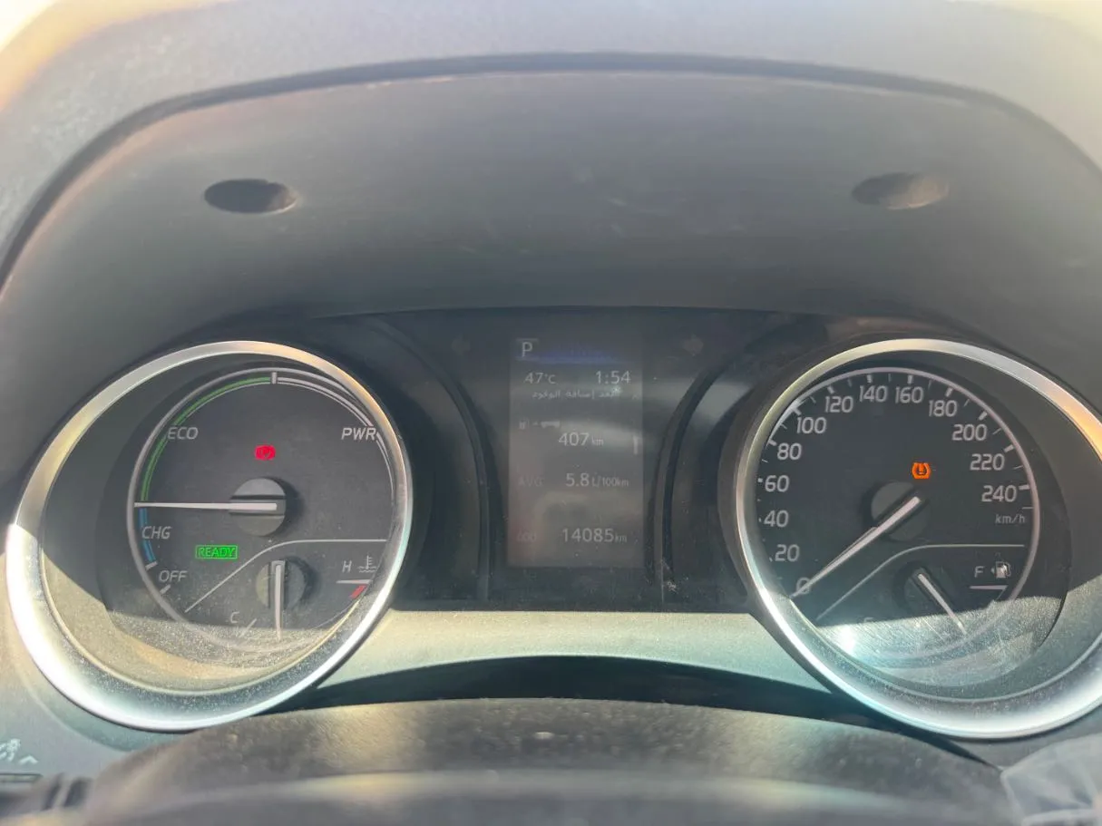 Car image 18