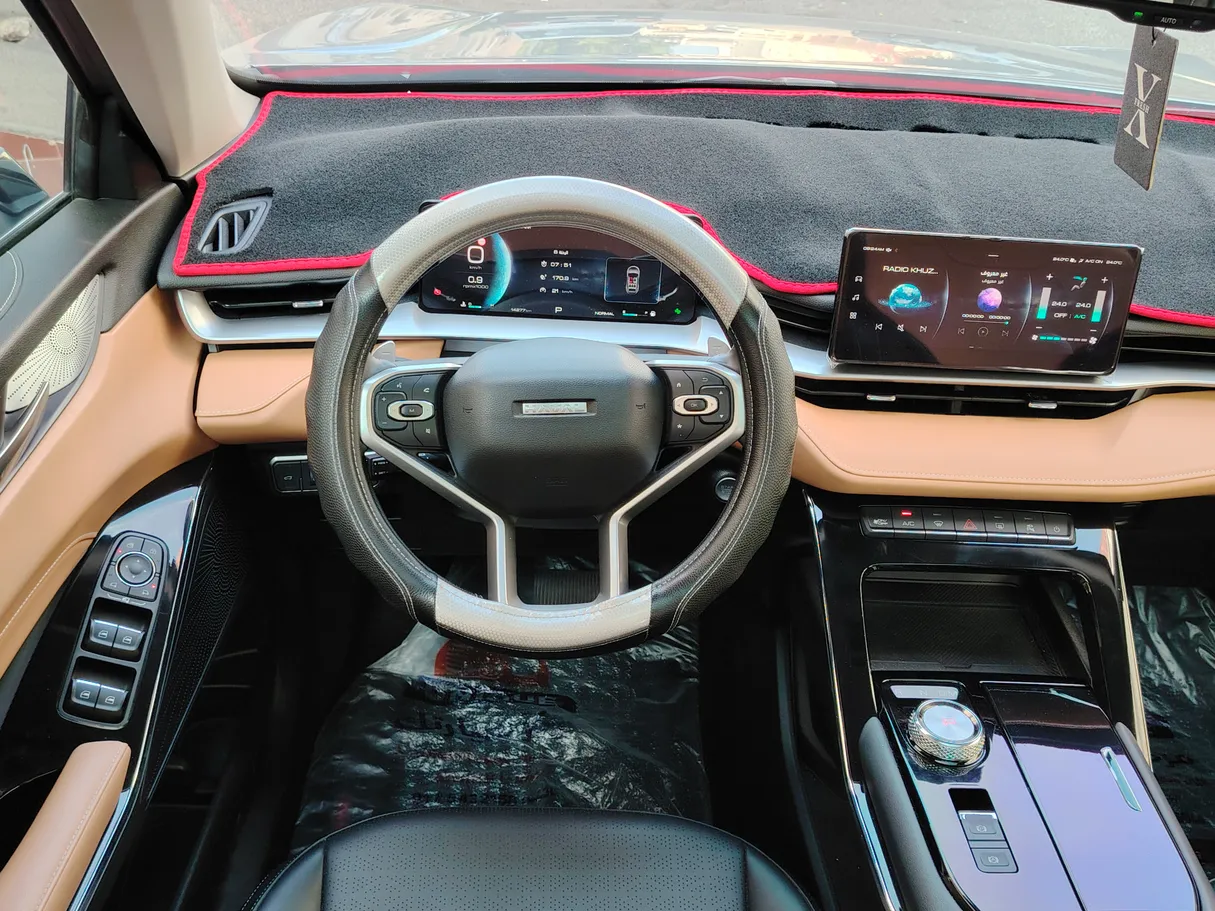 Car image 28
