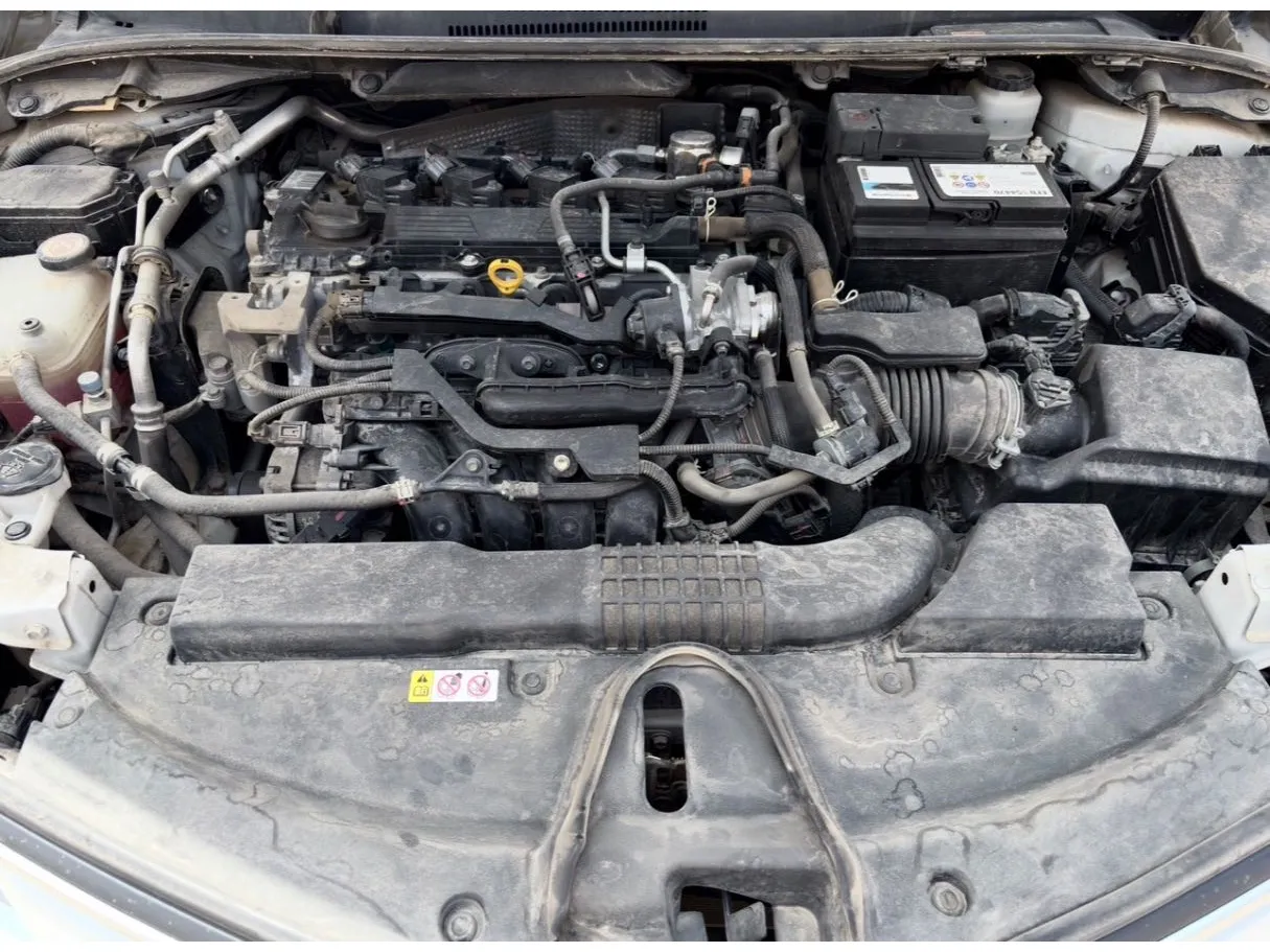 Car image 28