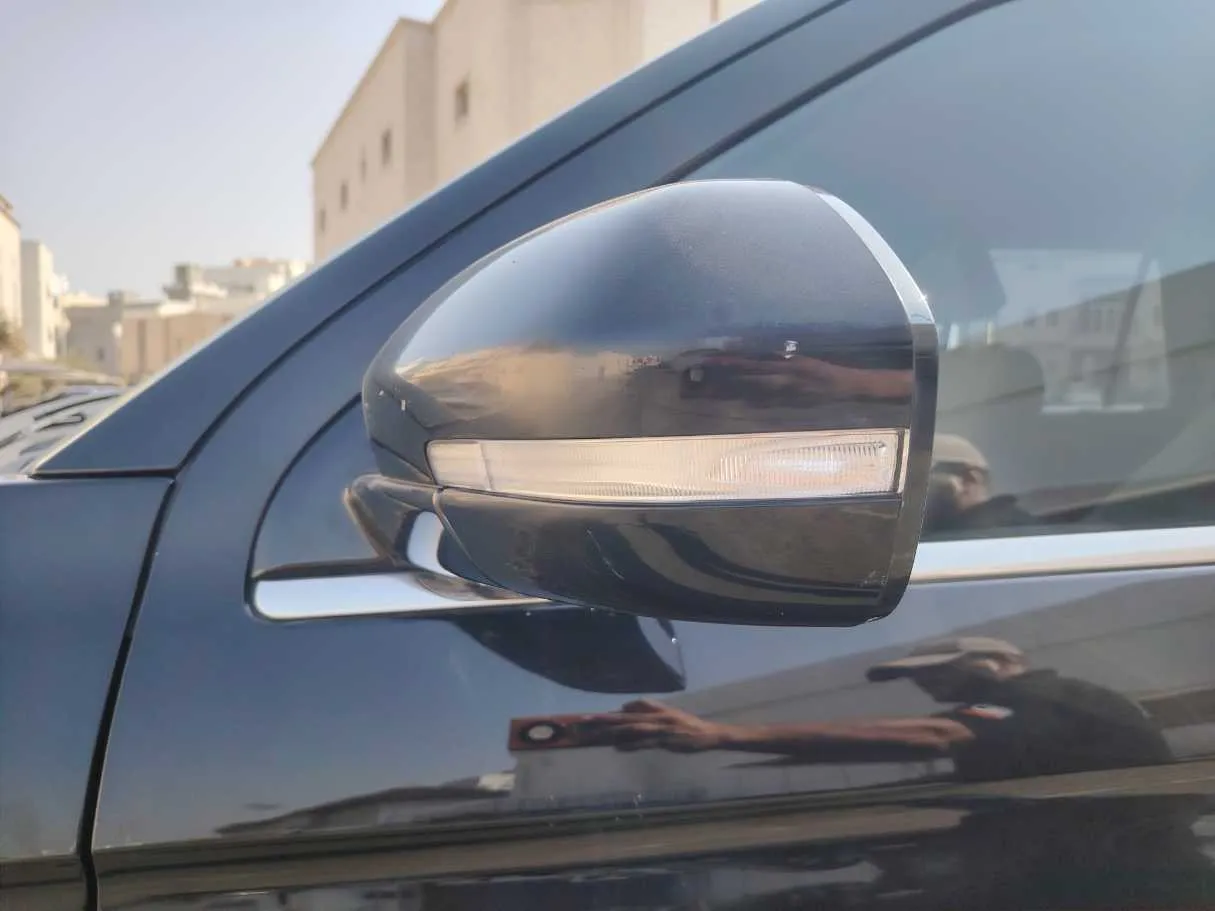 Car image 31