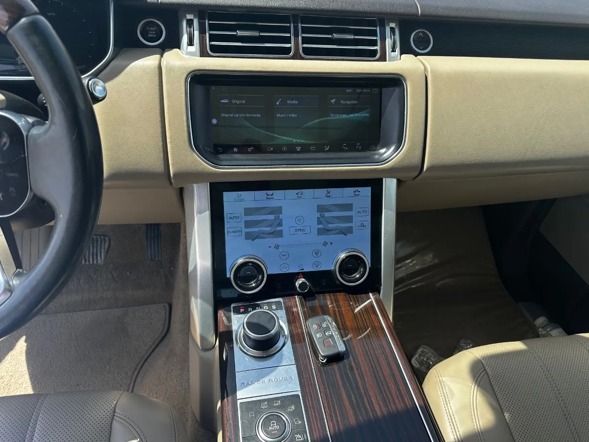 Car image 22