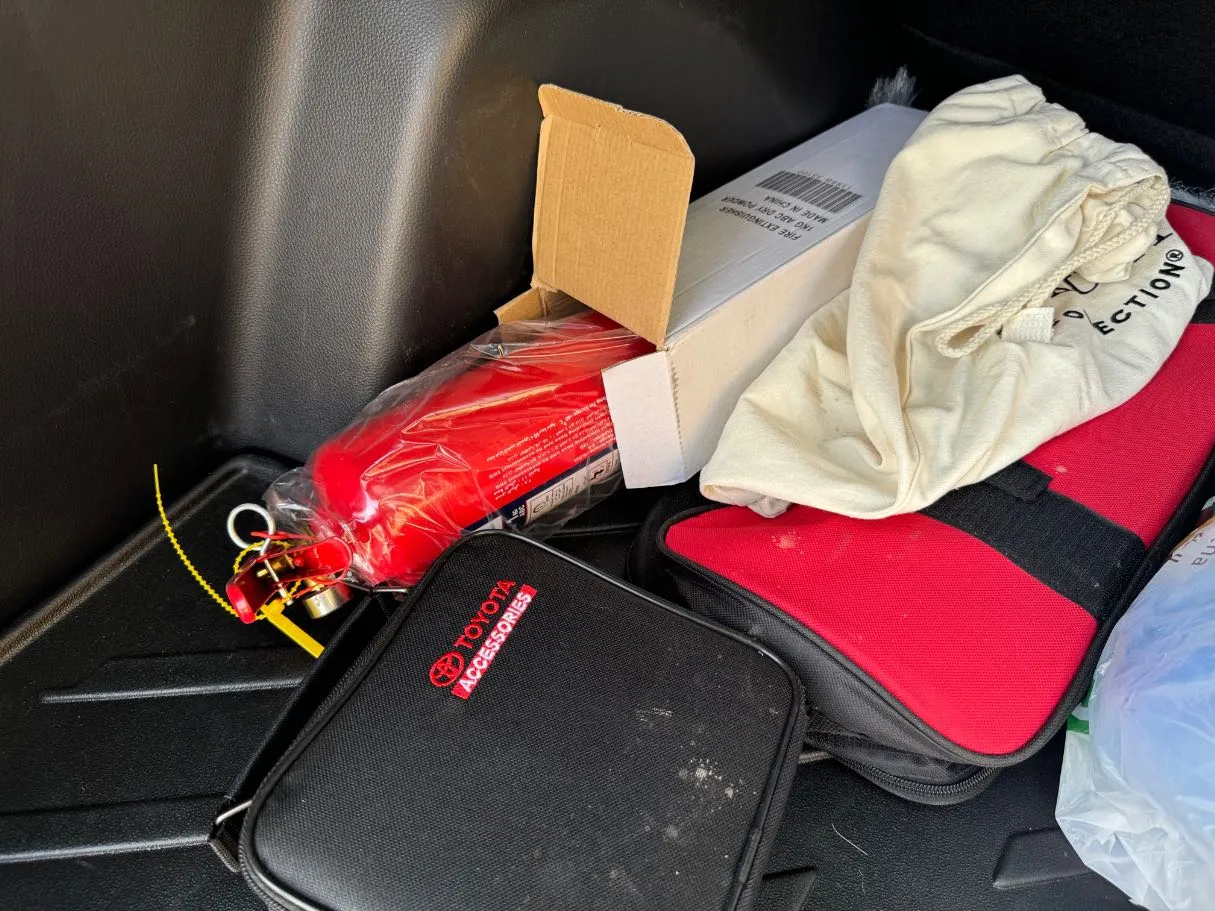 Car image 22