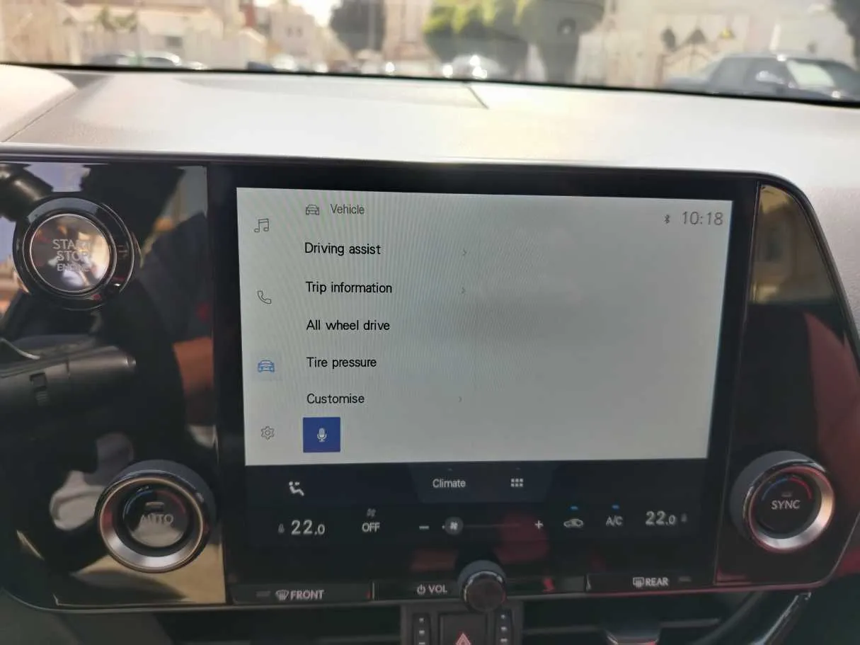 Car image 27