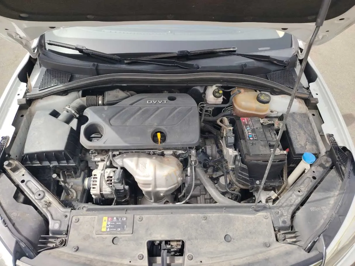Car image 28