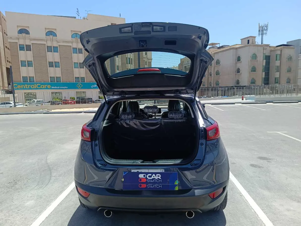 Car image 28