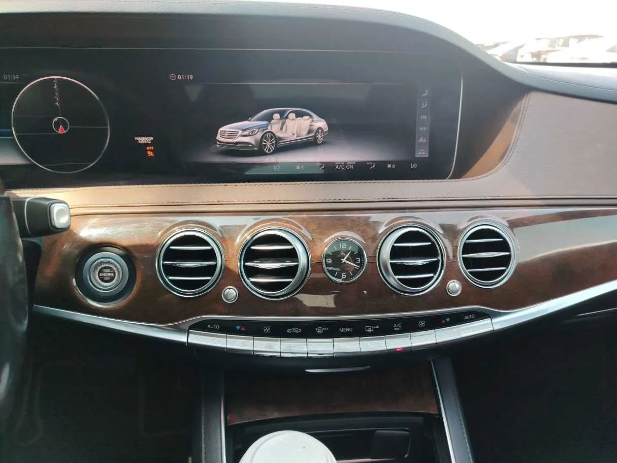 Car image 22