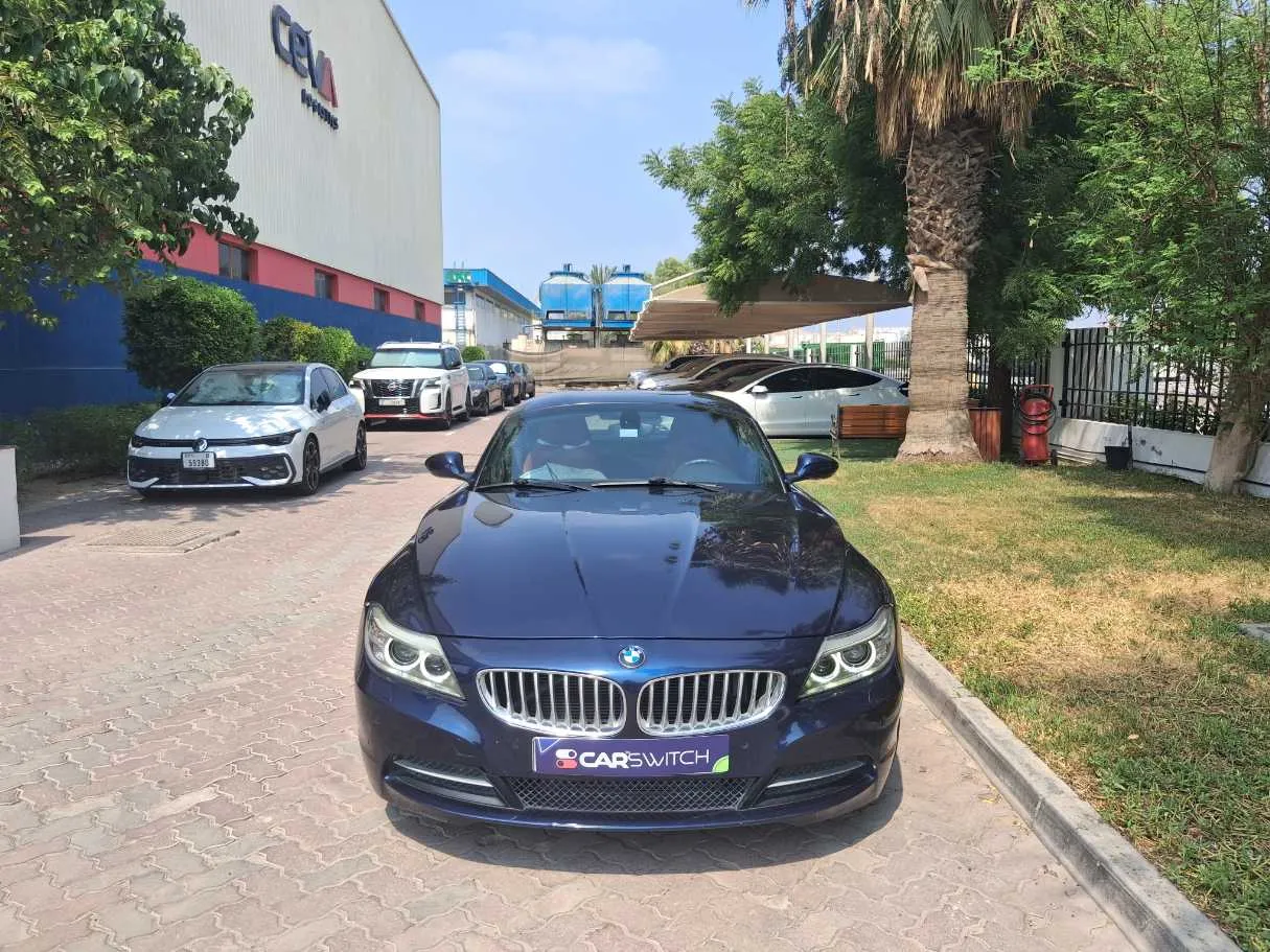 Car image 2