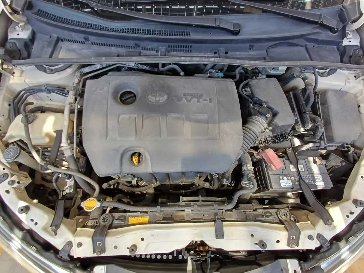 Car image 21