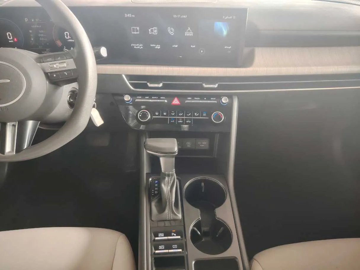 Car image 20