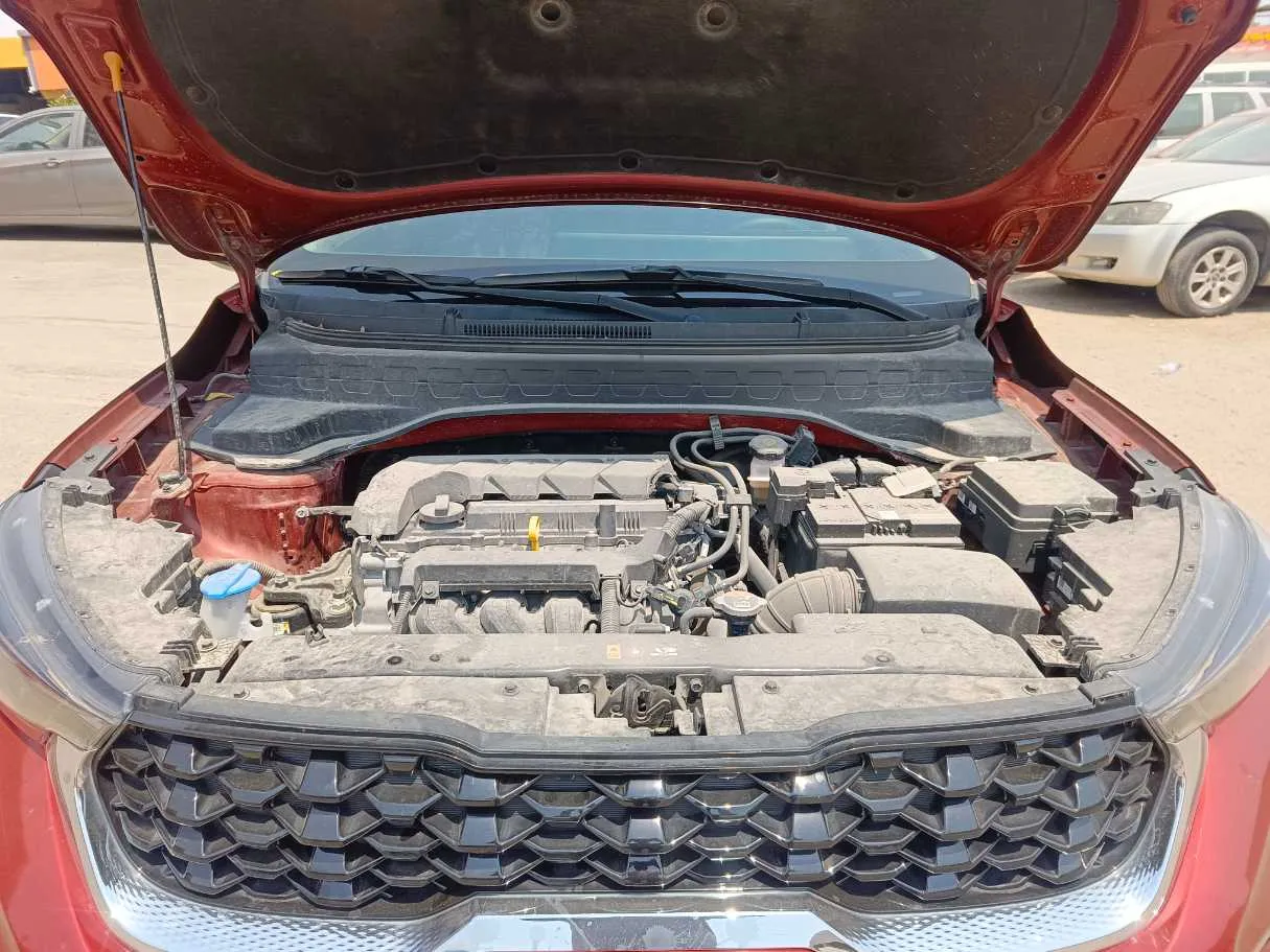 Car image 32