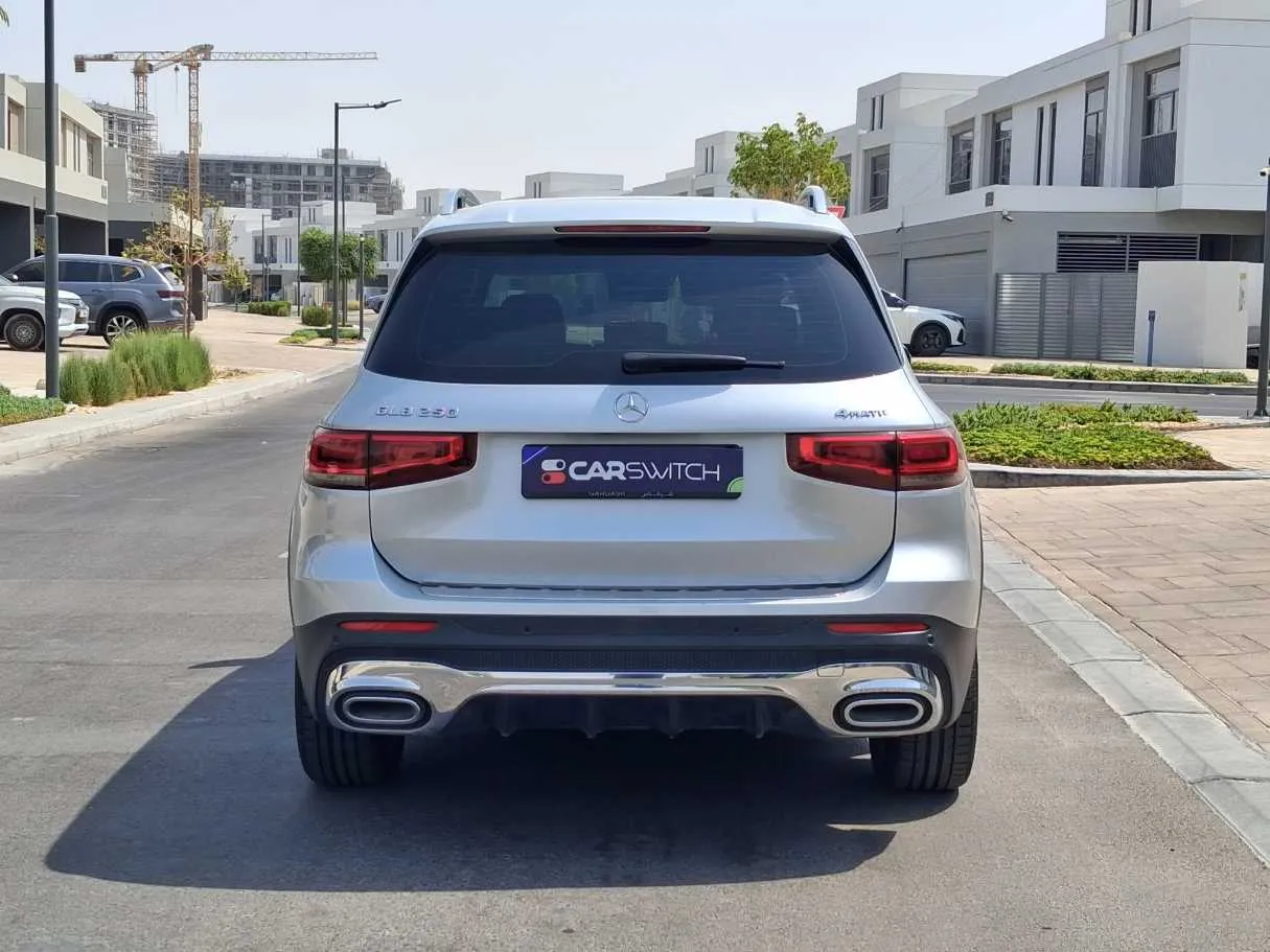 Car image 6