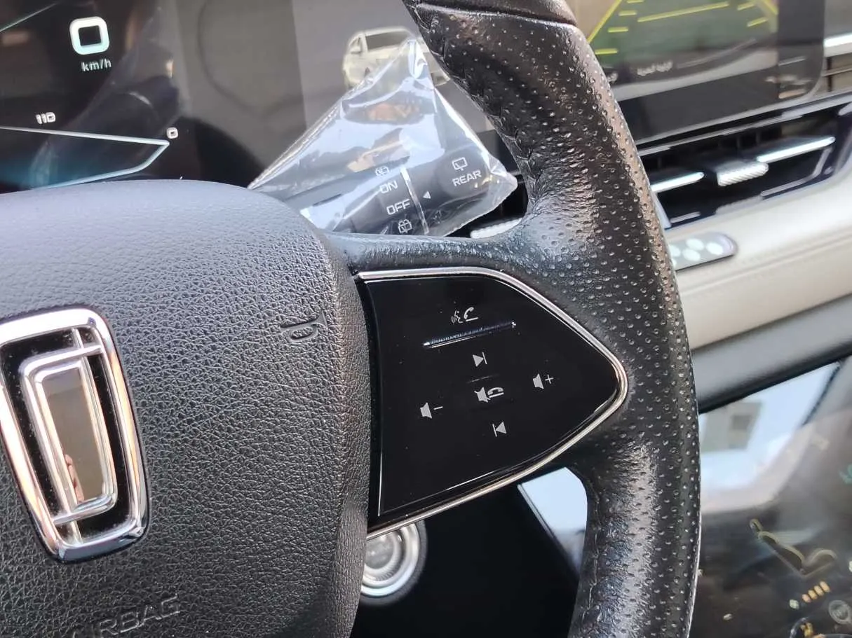 Car image 31