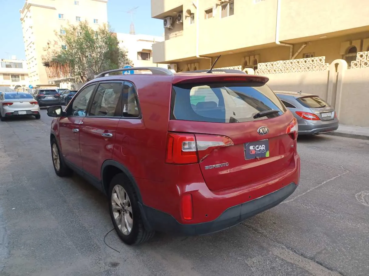 Car image 8