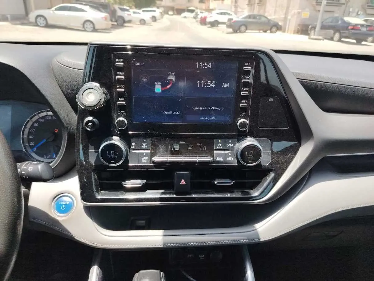 Car image 29